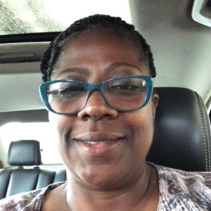 Meet your Posher, Felicia